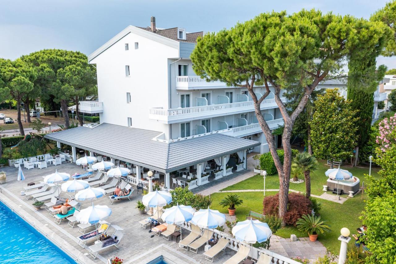 Hotel Al Cigno لينانو سابيادورو المظهر الخارجي الصورة