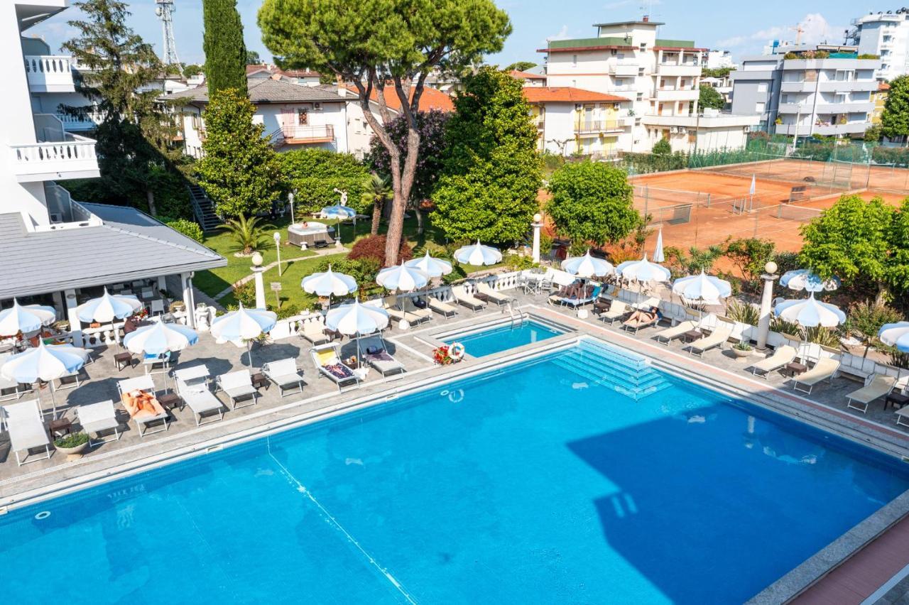 Hotel Al Cigno لينانو سابيادورو المظهر الخارجي الصورة