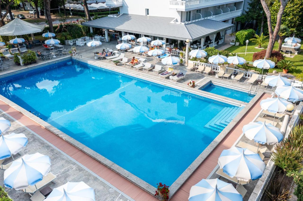 Hotel Al Cigno لينانو سابيادورو المظهر الخارجي الصورة